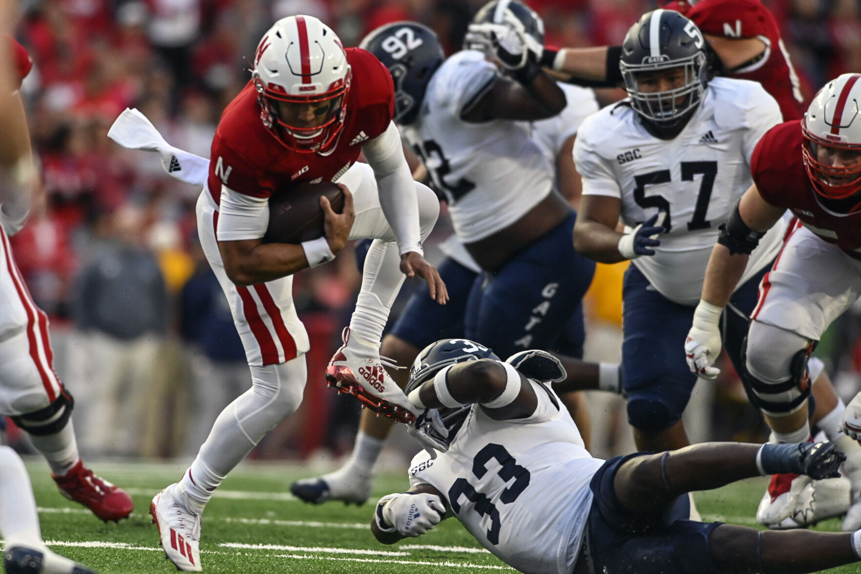 091122-HuskerFball35.jpg